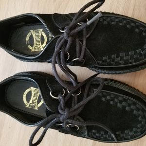 Black Creeper shoes by demonia brand new condition size 7